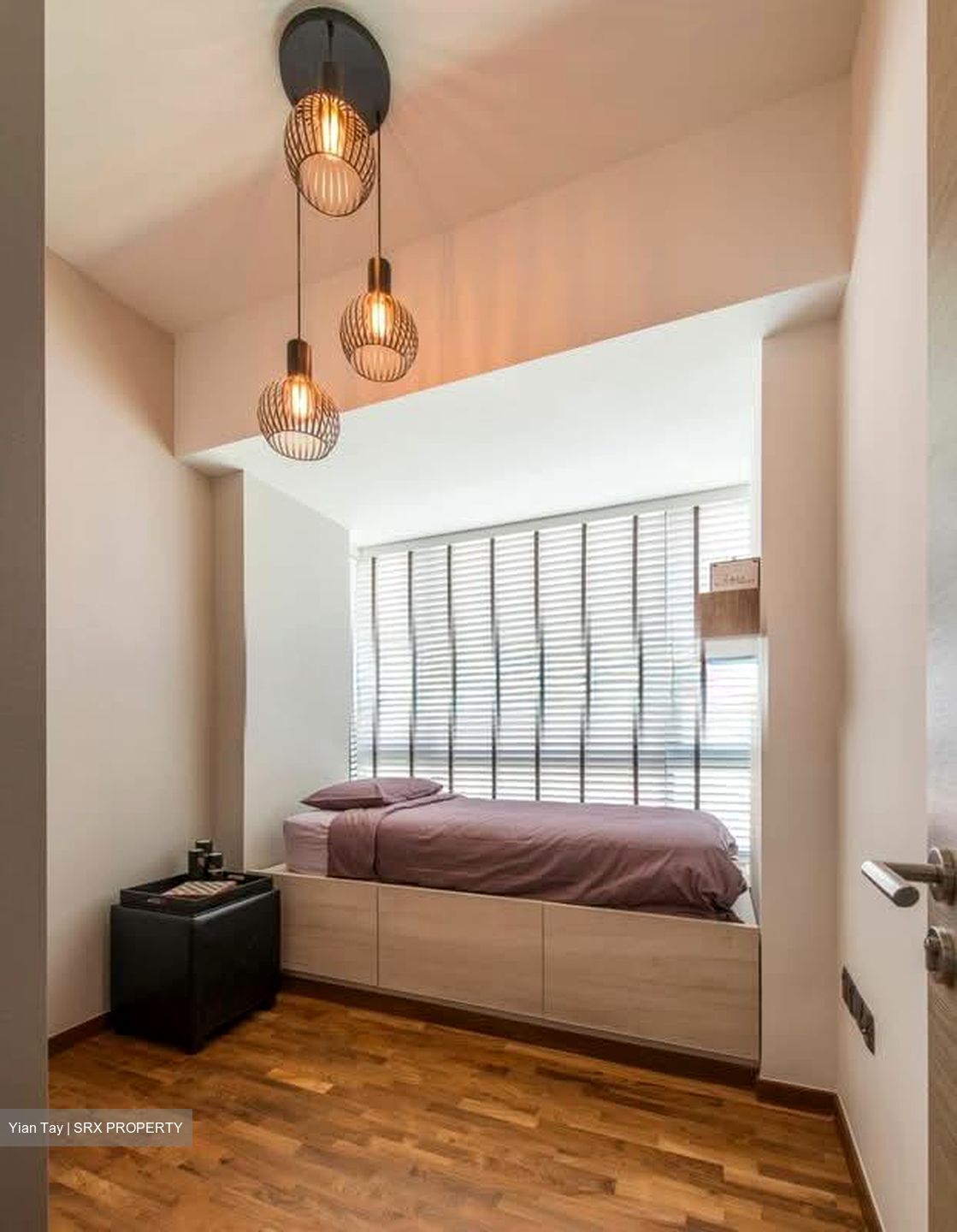The Palette (D18), Condominium #564040321